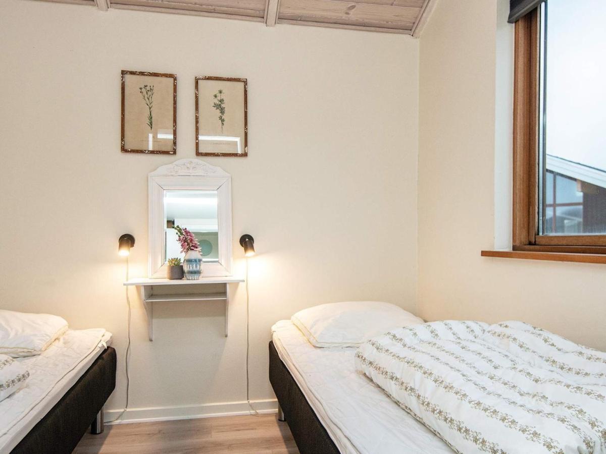 Three-Bedroom Holiday Home In Ulfborg 4 Thorsminde Екстериор снимка